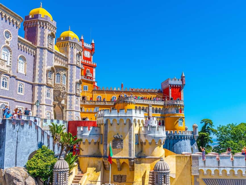 Lisbon: Sintra, Pena, Regaleira, Cabo Roca, Cascais Day Tour - Key points at a glance