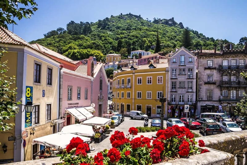 Lisbon: Sintra, Pena, Regaleira, Cabo Roca, Cascais Day Tour - Sintra: one hour for pastries and old streets