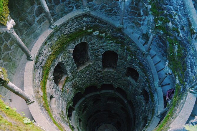 Lisbon: Sintra, Regaleira, Pena, Cabo Roca All Tickets Included - The vehicle and meeting point