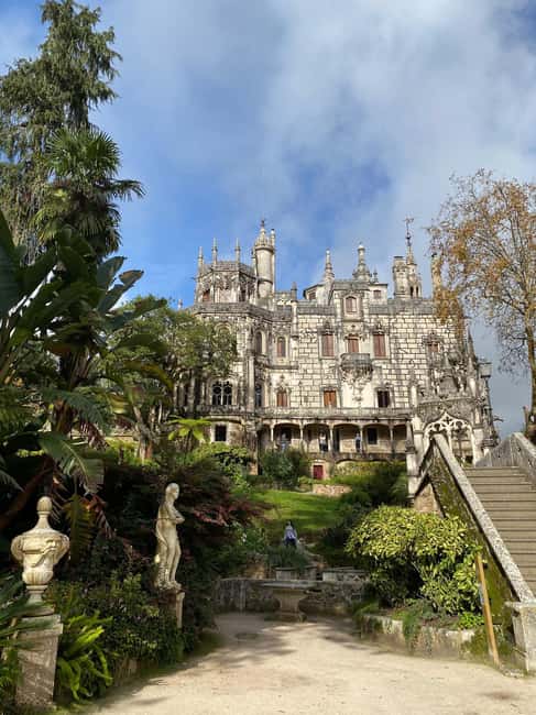 Lisbon: Sintra Tour with Pena Palace and Quinta da Regaleira - The ride from Lisbon to Sintra