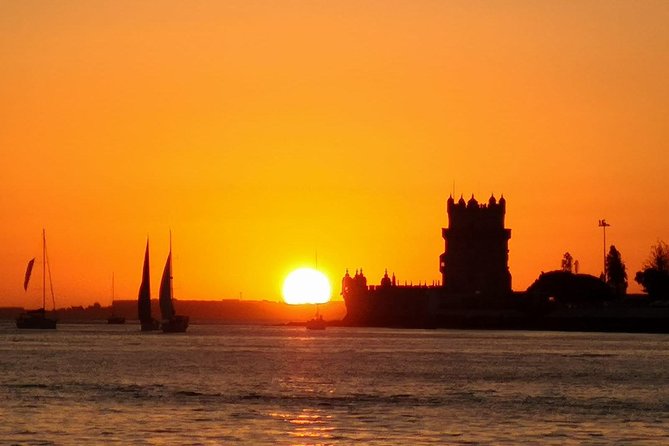 Lisbon Small Group Sunset Sailing 2h Cruise with Drinks Included - Why Lisbon makes sense from the water