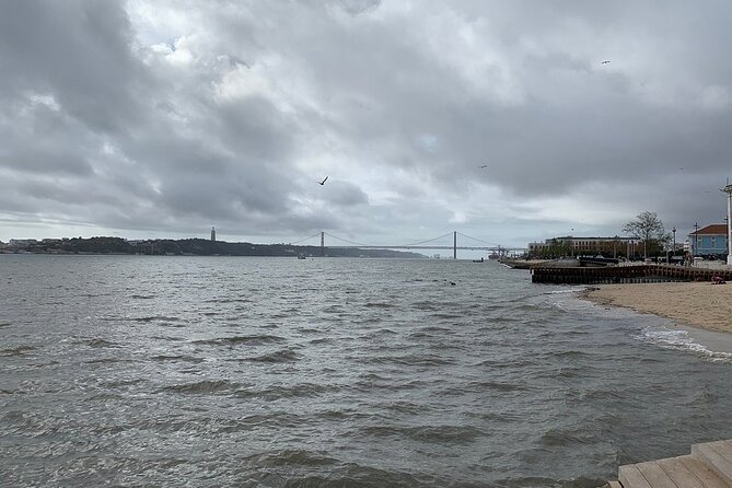 Lisbon - Small Group Walking Tour - Trindade and a restaurant with an unusual past