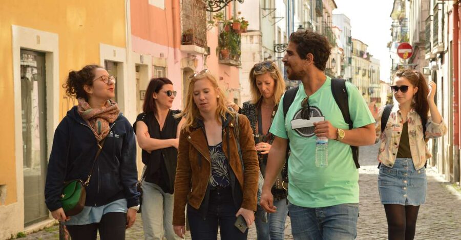 Lisbon: Starter Walking Tour to the highlights in German - Why This Short Lisbon Walk Works as a First Tour