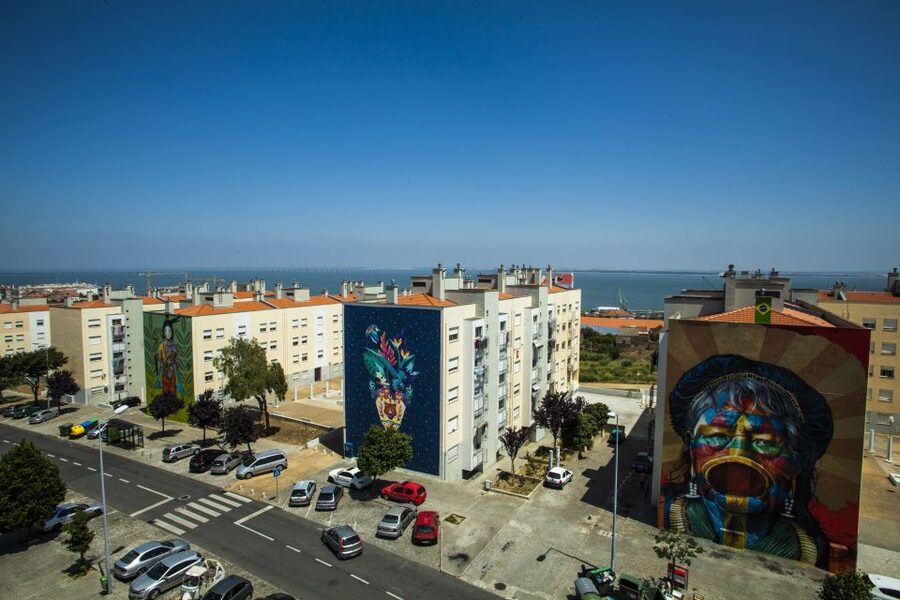 Lisbon: Street Art Tuk Tuk Tour - What the price includes, and what it does not