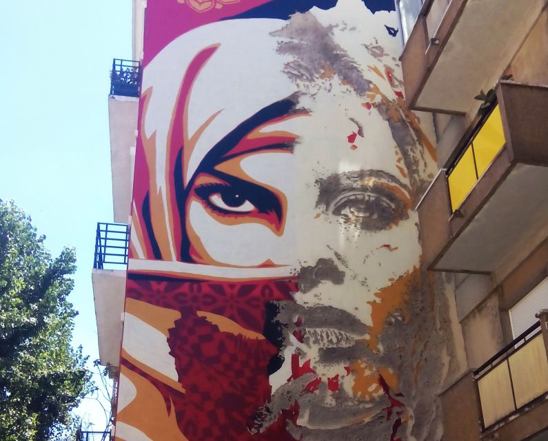 Lisbon: Street Art Walk - What the guide adds to the art