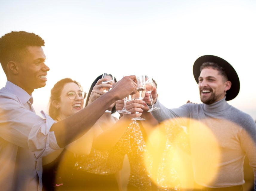 Lisbon: Sunset Boat Party Cruise with DJ and Open Bar - What the $27 price really includes