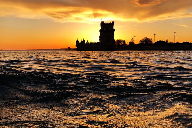 Lisbon: Sunset Cruise With Drinks on Spacious Yacht - Safety, Comfort, and Who Should Skip It