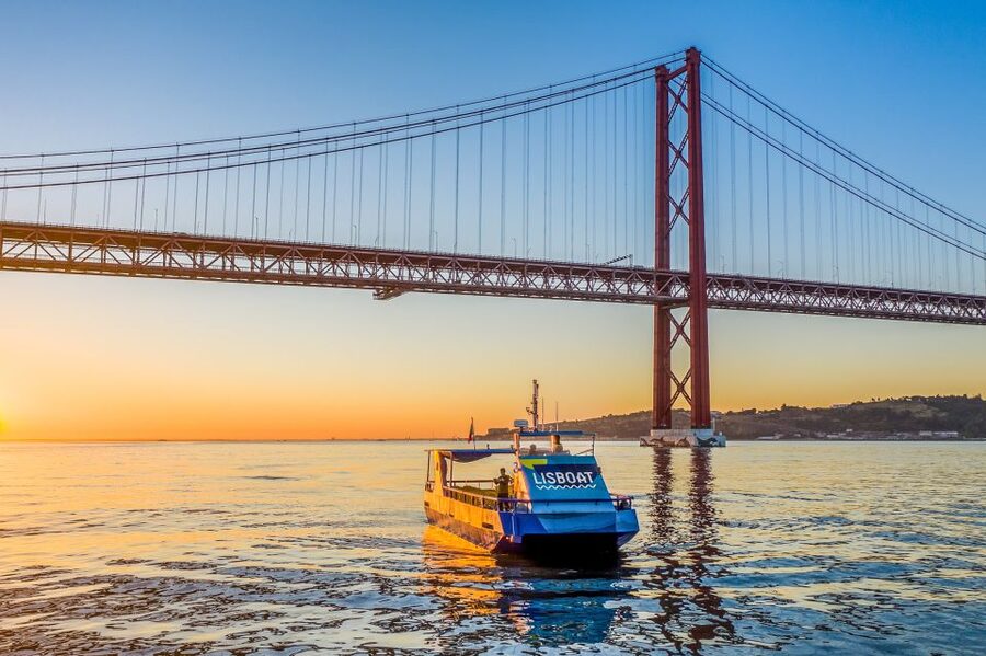 Lisbon: Sunset Cruise with Live DJ and Drinks - Who will enjoy this cruise most