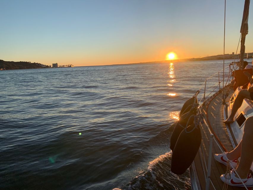 Lisbon: Sunset Sailing Cruise with Wine - Booking and timing advice