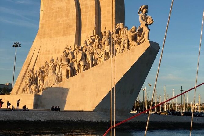 Lisbon Sunset Sailing with Portuguese Wine and History - Praça do Comércio and the Arco da Rua Augusta