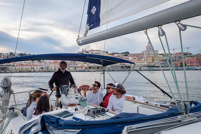 Lisbon: Sunset Tagus River Sailing Tour with Drinks - Getting to Doca de Alcântara