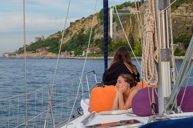 Lisbon: Sunset Tagus River Sailing Tour with Drinks - Is this Lisbon sunset sail worth booking?