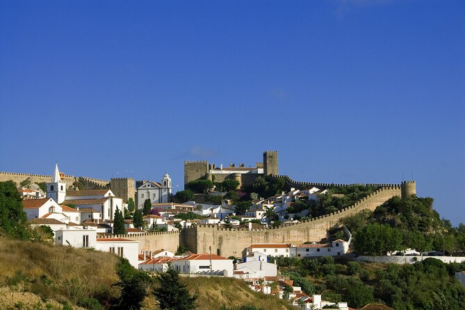 Lisbon Super Saver: 2-Day Sintra, Cascais, Fatima, Nazare and Obidos Small-Group Day Trips - Cascais: your relaxed hour by the bay