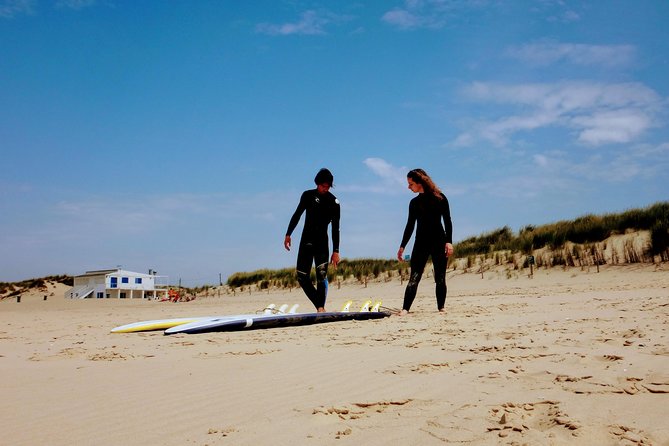 Lisbon Surf Experience - Your first lesson on the sand