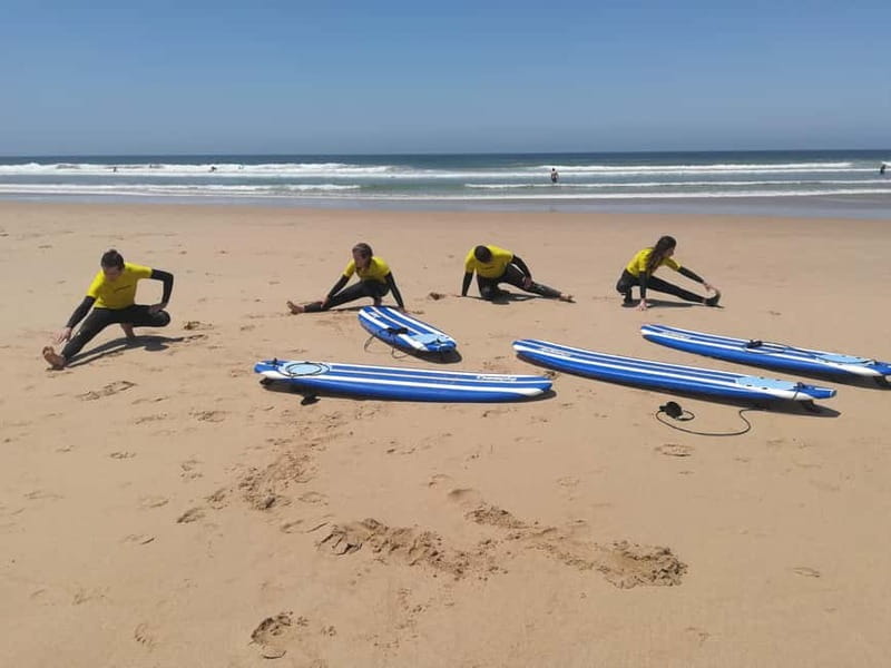 Lisbon: Surfing Lesson on Costa de Caparica Beach - Who should book this lesson