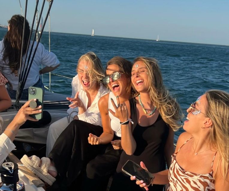 Lisbon: Tagus River Cruise, Morning, Day, Sunset, or Night - Morning, daytime, sunset, or night