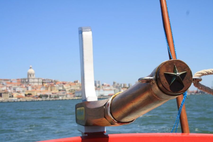 Lisbon: Tagus River Express Cruise in a Traditional Vessel - My verdict: a smart short cruise for Lisbon