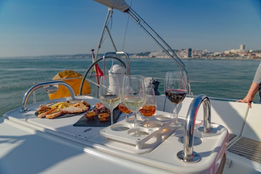 Lisbon: Tagus River Sailboat Tour - How the group size shapes the experience