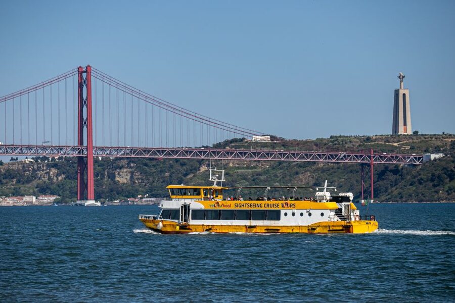 Lisbon: Tagus River Yellow Boat Cruise - Key points to know before you book