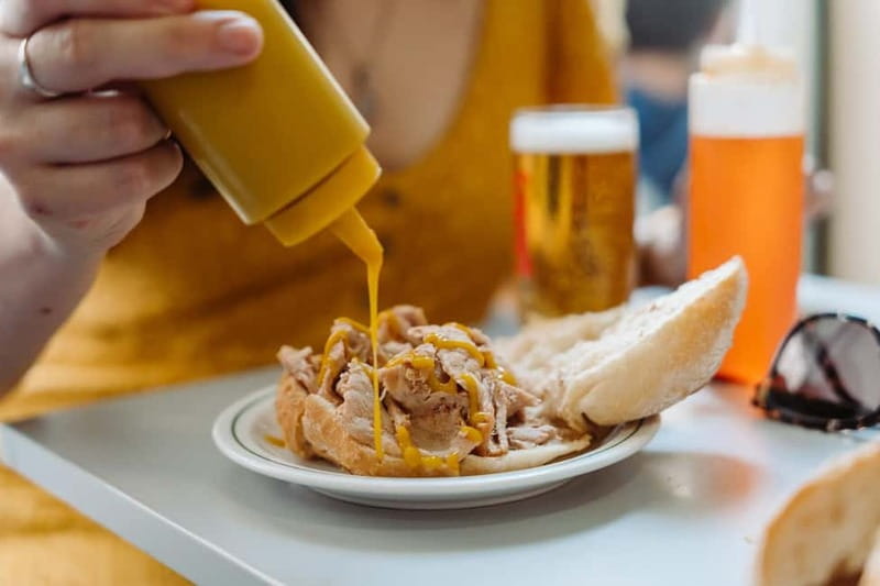 Lisbon: Tastes and Traditions Guided Food Tour - Walking, timing, and group size
