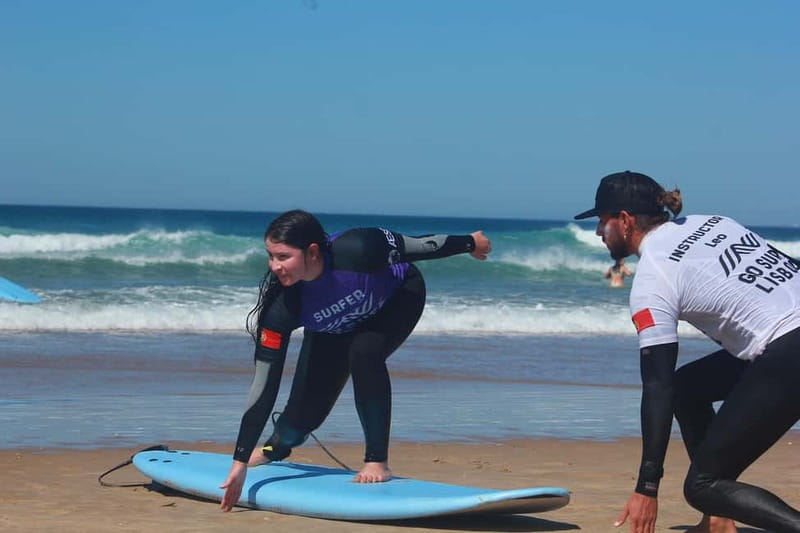 Lisbon: The Surf Instructor - surf lessons with transfer - From Lisbon to Praia do Castelo in one simple ride