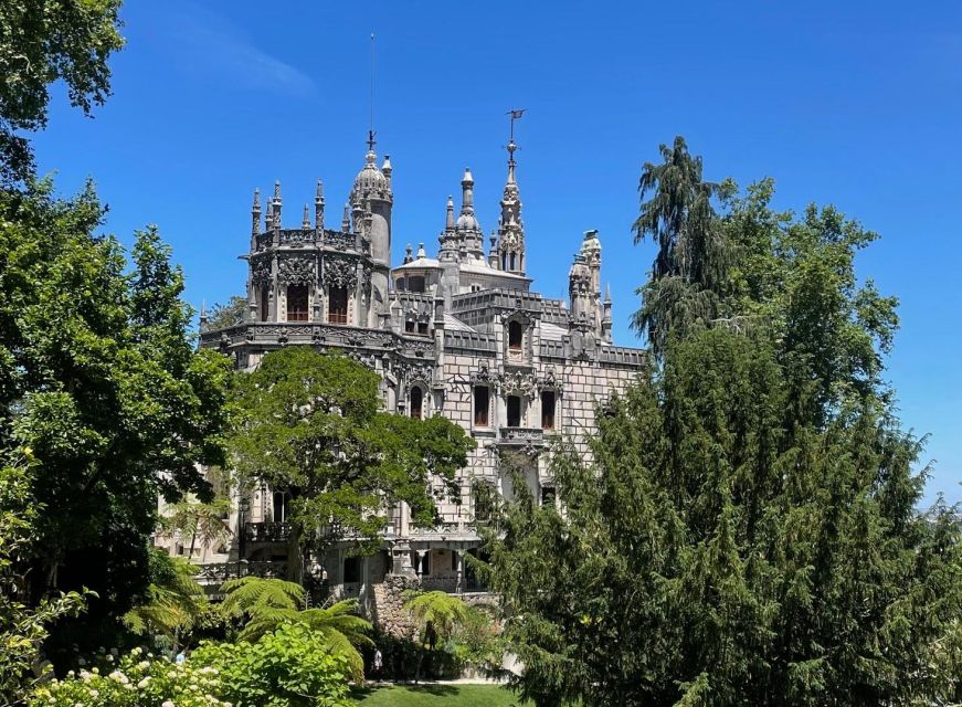 Lisbon: Tour to Sintra, Cabo da Roca and Cascais - What the guide adds to the day