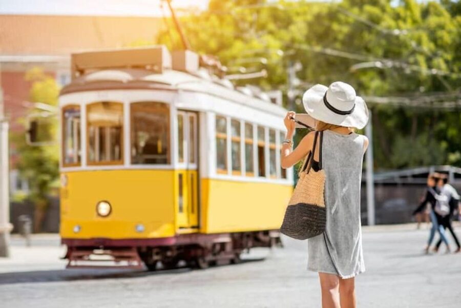 Lisbon: Tram 28 Entry Ticket & Audio Guide with 24-Hour Pass - Key points to know before booking