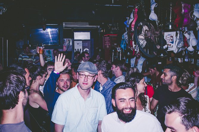 Lisbon Wild Pub Crawl - A good choice for solo visitors and outgoing couples