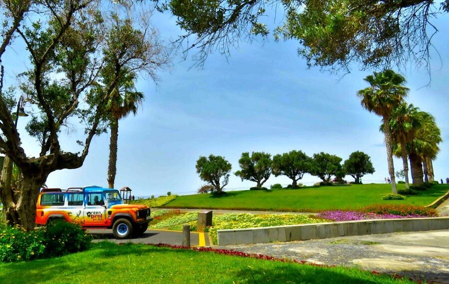 Madeira : Cabo Girao and Camara de Lobo 4WD half-day Tour - Cabo Girão puts the whole south coast below your feet
