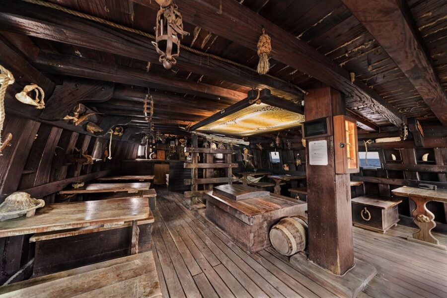 Madeira: Flag Ship Tour aboard Santa Maria de Colombo - Weather, comfort, and practical limits