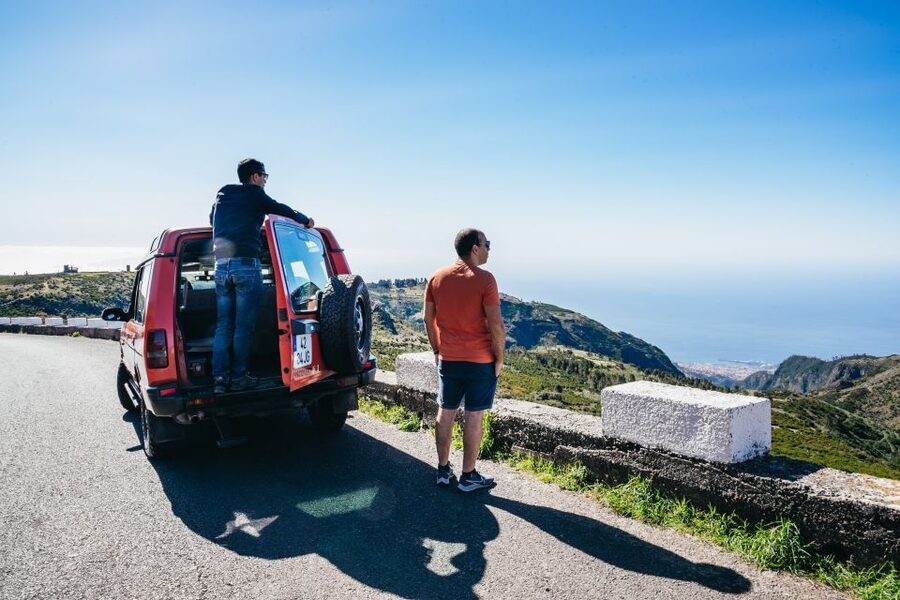 Madeira: Half-Day Pico Arieiro Jeep Tour - Laurissilva Forest adds a change of pace