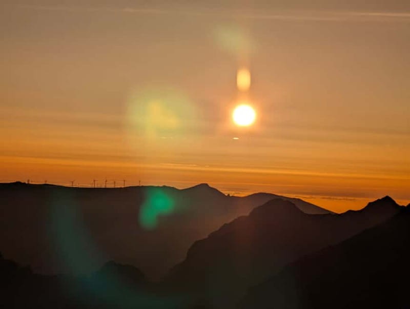 Madeira: Pico do Arieiro Sunset with Optional Dinner - How the sunset-only and dinner options compare