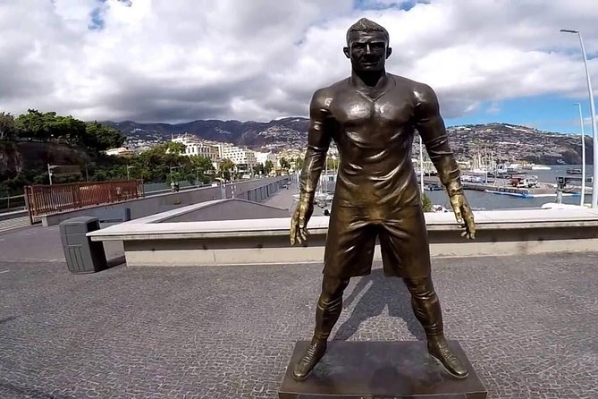 Madeira: Private Cristiano Ronaldo Tour with CR7 Museum - Following Ronaldo’s first steps in Madeira