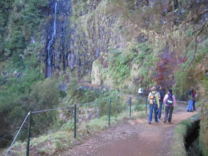 Madeira: Rabaçal, Risco and 25 Fontes Guided Hiking Tour - The 800-meter Cavaleiro tunnel