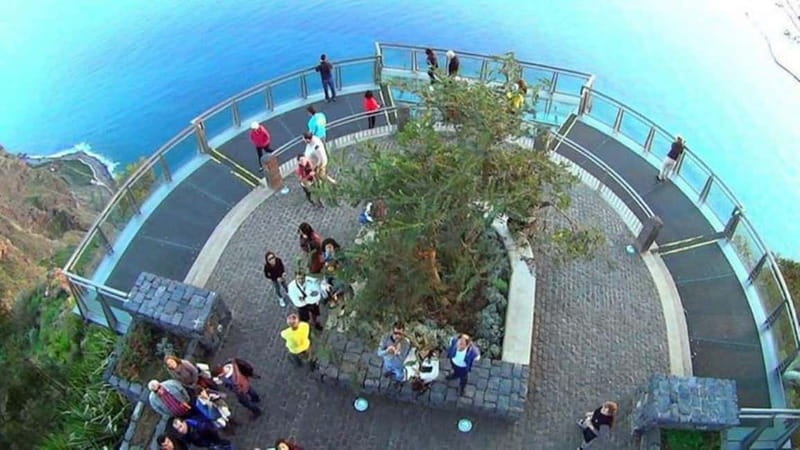 Madeira: Skywalk, Porto Moniz, Seixal, and Fanal 4WD Tour - Porto Moniz: your best chance to swim