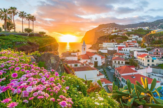 Madeira Valley of the Nuns Tour - Minibus comfort, group size, and road conditions