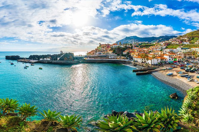 Madeira Valley of the Nuns Tour - What the guide adds to the drive