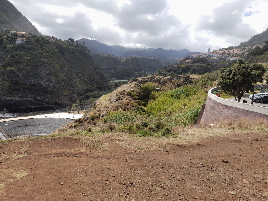 Madeira: West and East Madeira Top Highlights Tour - São Jorge offers one of the day’s best viewpoints