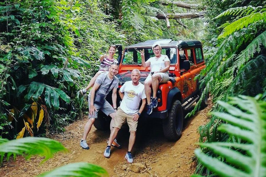 Madeira: West Side Jeep Tour with Natural Pools - Câmara de Lobos starts the day beside the water