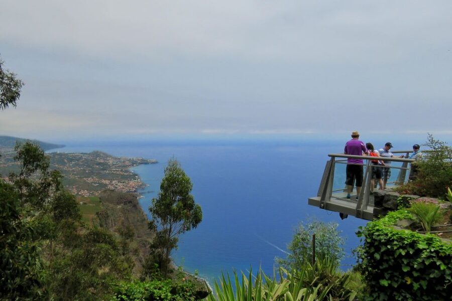 Madeira: Wine & Tapas, Cabo Girão Skywalk 4x4 Jeep Adventure - Who should book this Madeira jeep tour?