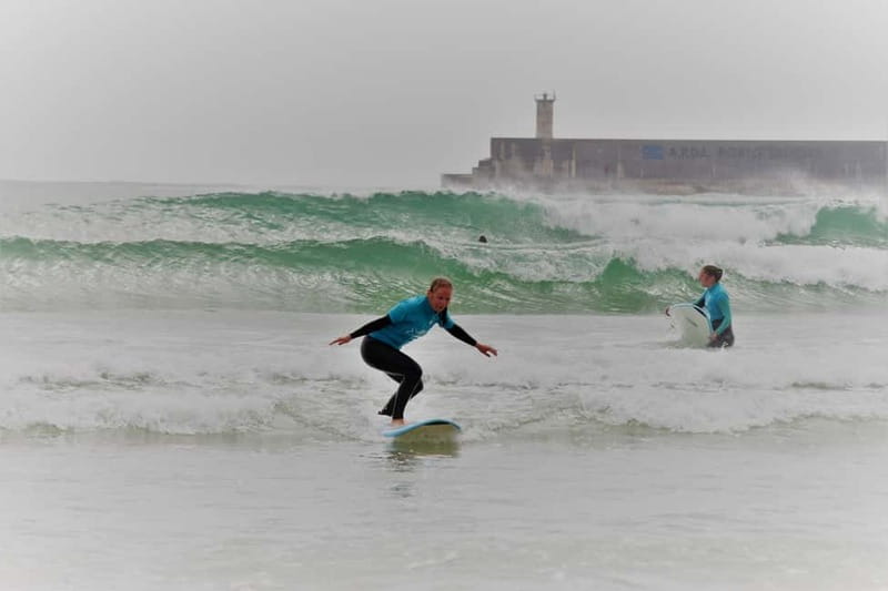 Matosinhos: Surfing Lesson with Equipment - Key points to know before you book