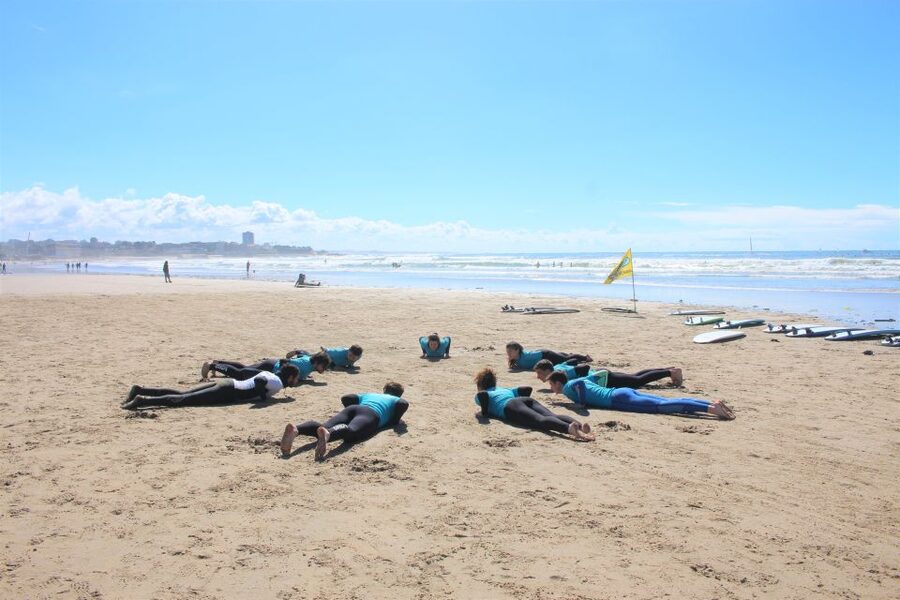 Matosinhos: Surfing Lesson with Equipment - The small drawbacks to weigh