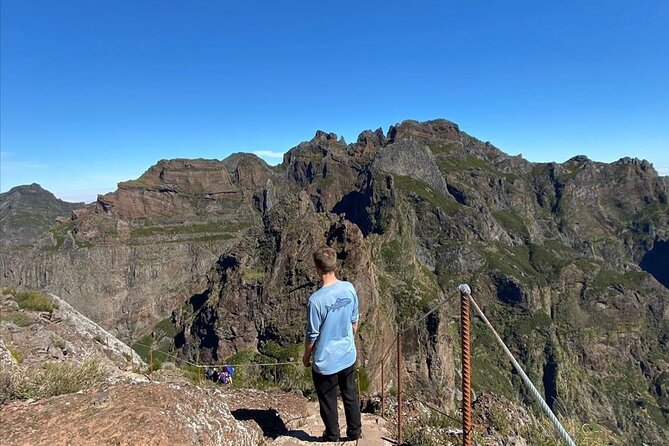 Morning Transfer To Pico Do Arieiro, Hike To Pico Ruivo & Return From Teixeira - Who should book this hike