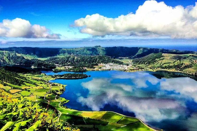 Off the Beaten Track Half Day Sete Cidades Jeep Tour - A second look at the Sete Cidades caldera