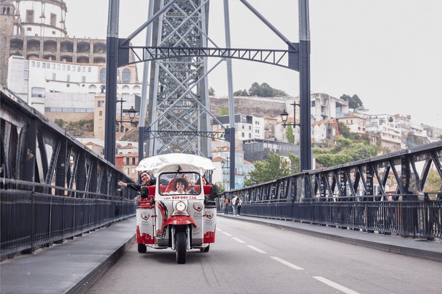 Oporto Tuk-Tuk Tour: Fast, Fun & Flexible – 1H to Full Day! - Key points to know before you book