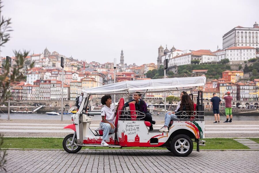 Oporto Tuk-Tuk Tour: Fast, Fun & Flexible – 1H to Full Day! - Bolhão Market and Porto’s food clues
