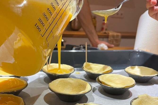 Pastel de Nata Pastry Class: Bake and Enjoy Your Own Treats - Rolling the pastry from scratch
