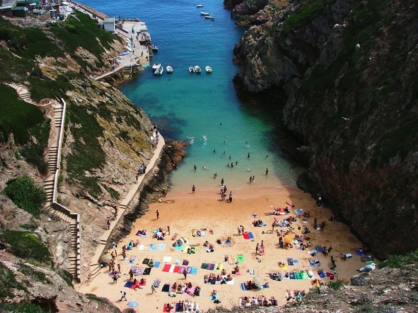 Peniche: Berlengas Roundtrip and Glass-Bottom Boat Cave Tour - São João Batista Fort and the limits of the visit