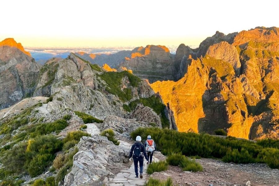Pico Do Arieiro Pico Ruivo Sunrise or Morning Hike Transfers - PR1: Madeira’s famous ridge walk