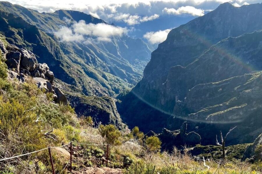 Pico Do Arieiro Pico Ruivo Sunrise or Morning Hike Transfers - Is $37 a fair price?